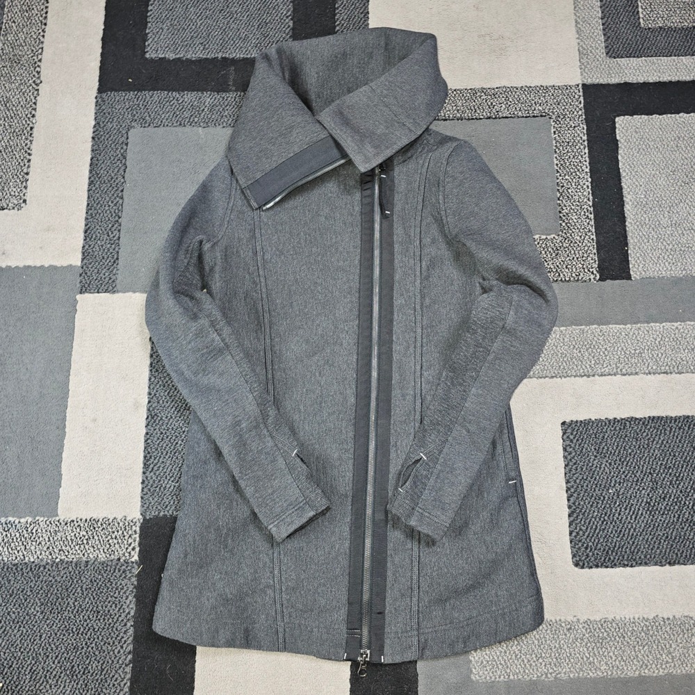 Lululemon Virasana Blanket Wrap Jacket Womens 4 Gray Excellent